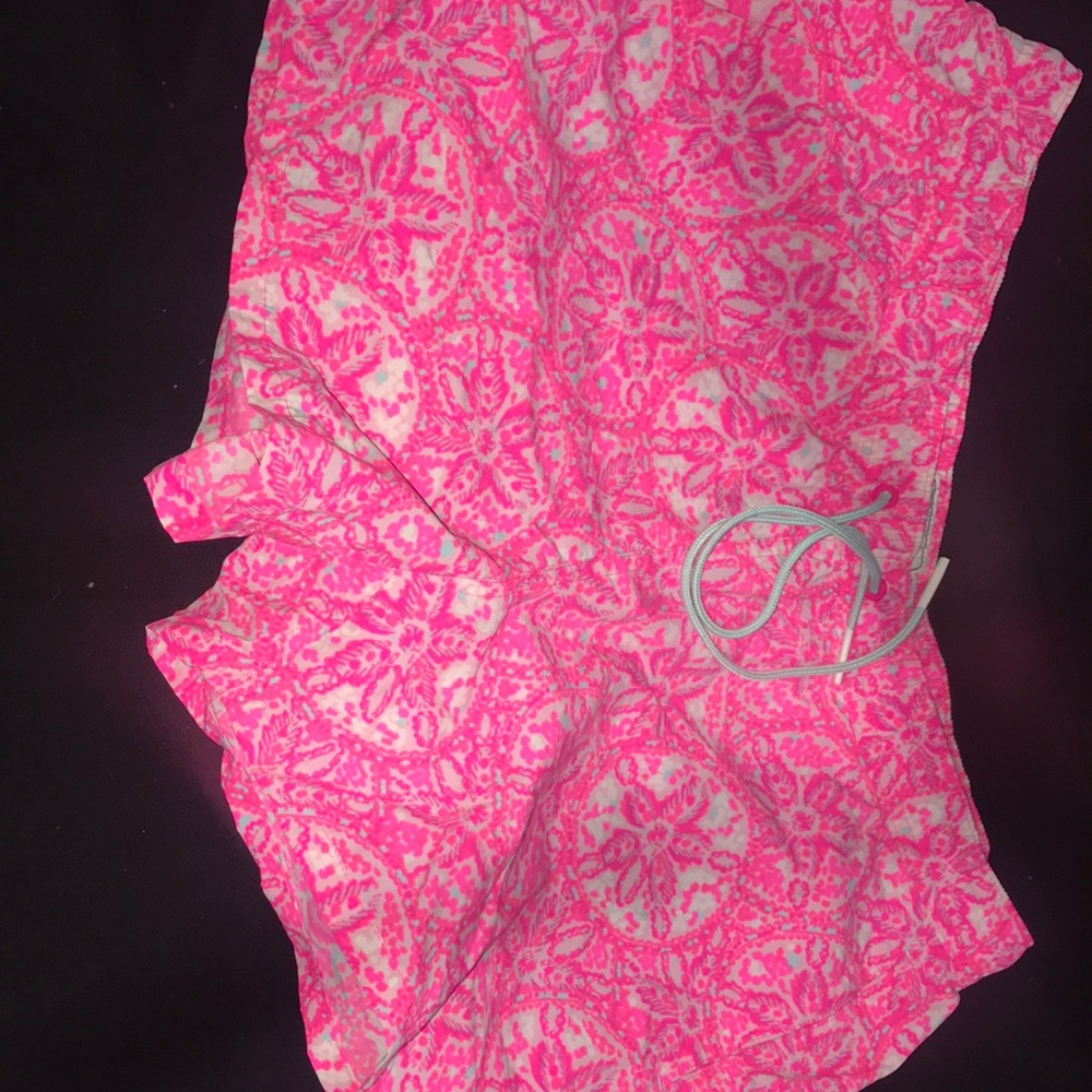 Vineyard vines shorts